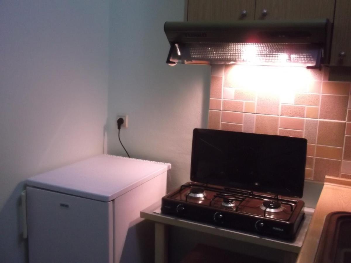 Tani'S Guesthouse Ksamil Dış mekan fotoğraf