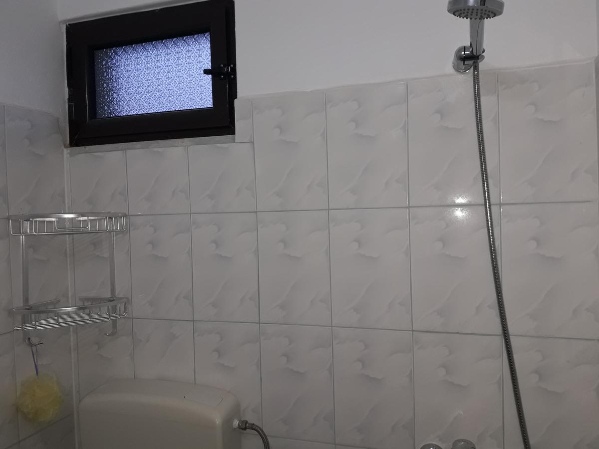 Tani'S Guesthouse Ksamil Dış mekan fotoğraf